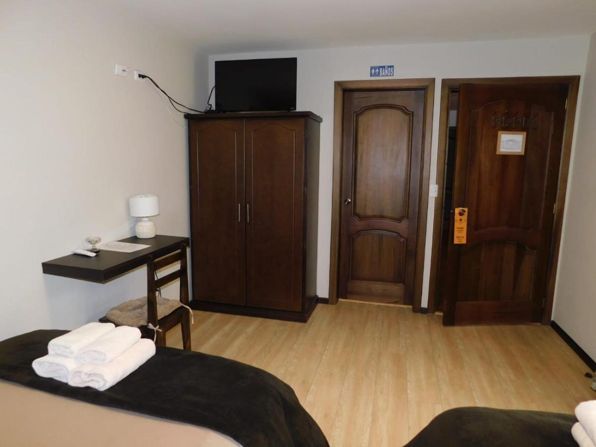 Hotel En El Centro Historico Куэнка Экстерьер фото